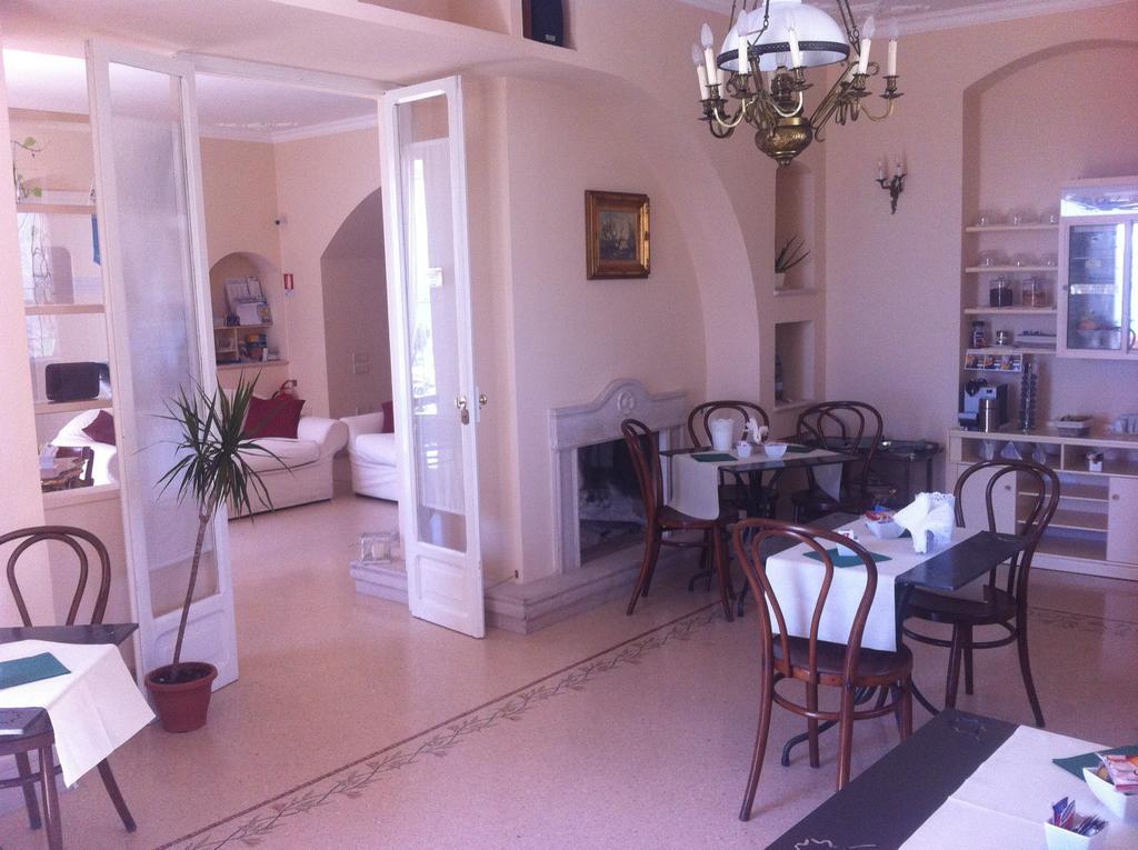 La Dolce Vista - B&B Di Charme Манфредония Экстерьер фото